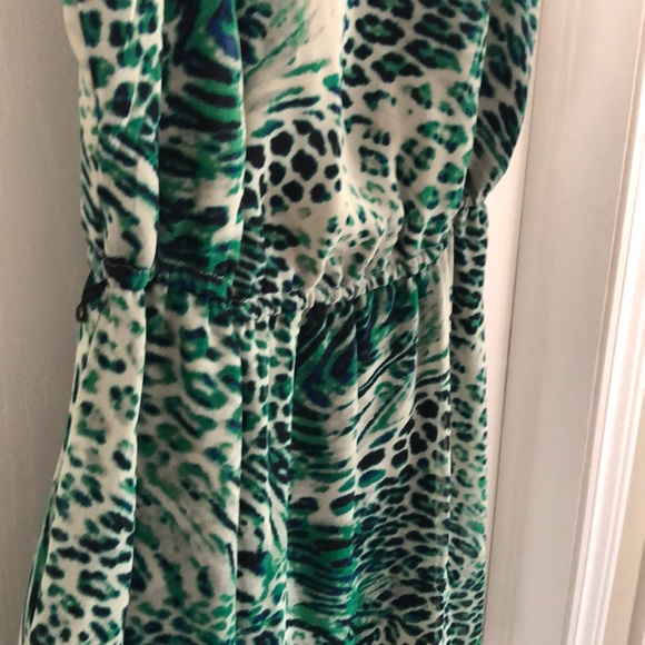 🌸Kensie Green print dress - Picture 6 of 7